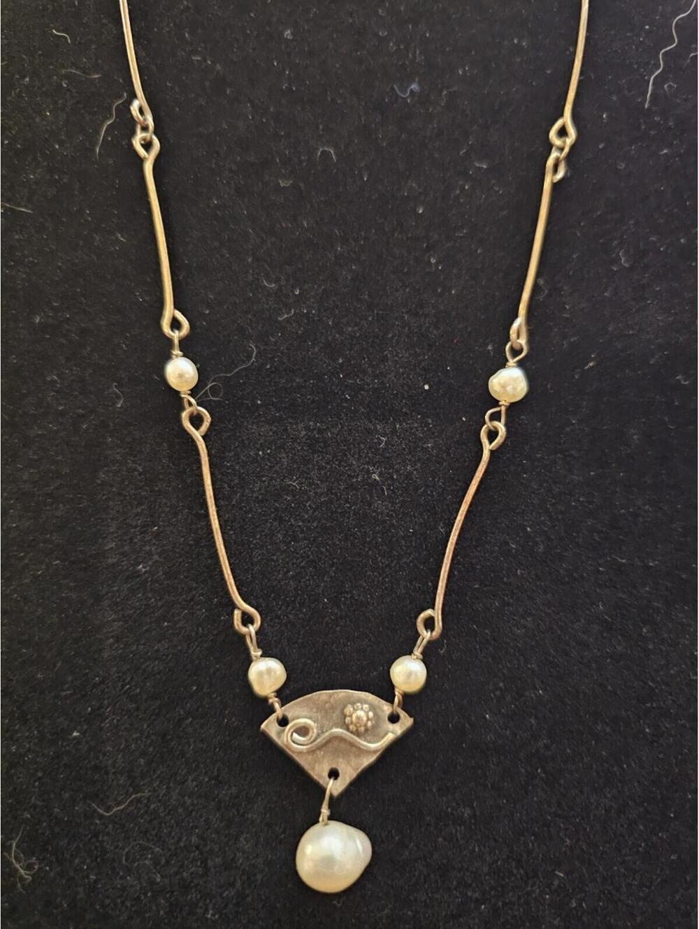 Handcrafted Boho Fan Pendant Pearl Drop Wire Chain 15" Necklace Gold Tone